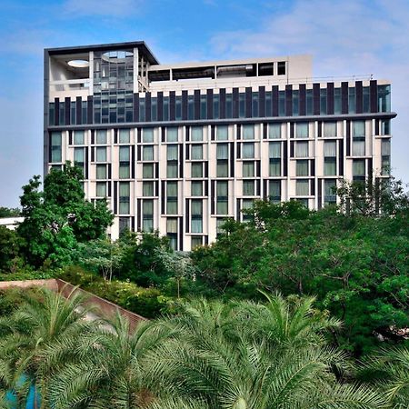 Courtyard By Marriott Hyderabad Hotel Bagian luar foto The new building of the School of Law
